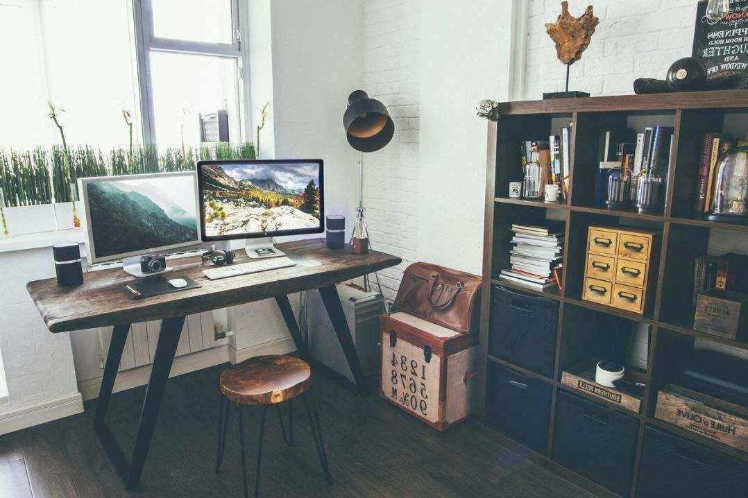 Kompaktes Sideboard Buche